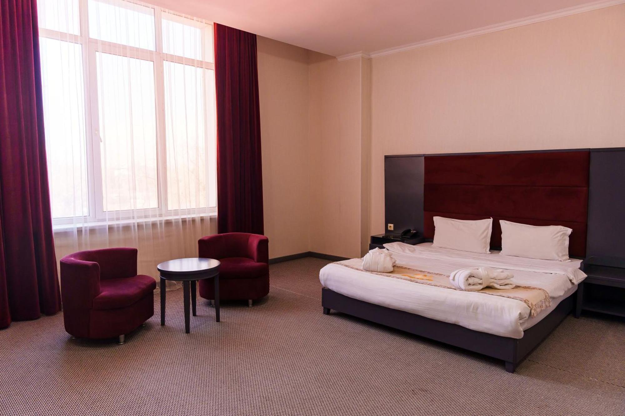 Almaty Grand Erbil Hotel Dış mekan fotoğraf
