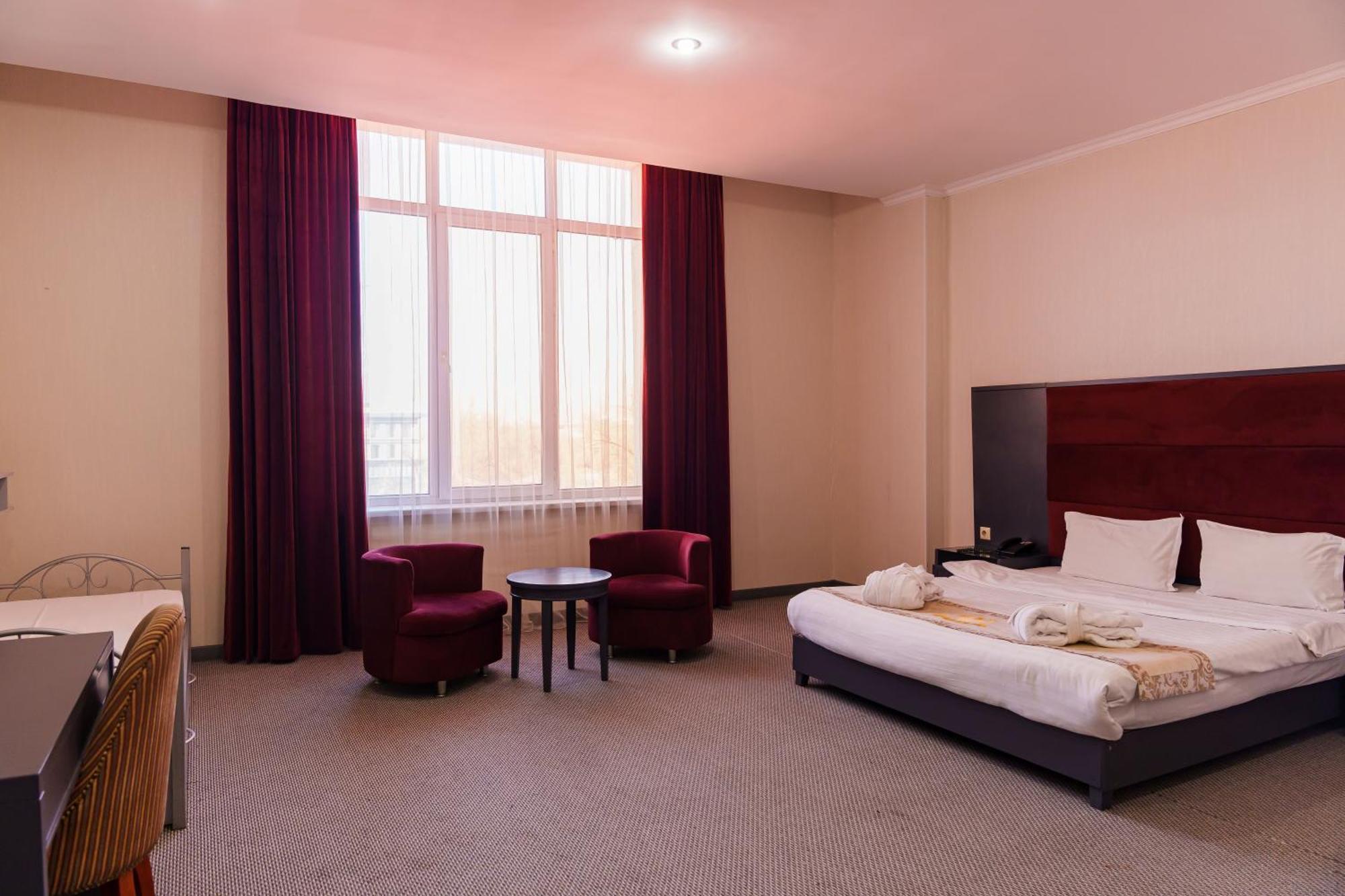 Almaty Grand Erbil Hotel Dış mekan fotoğraf