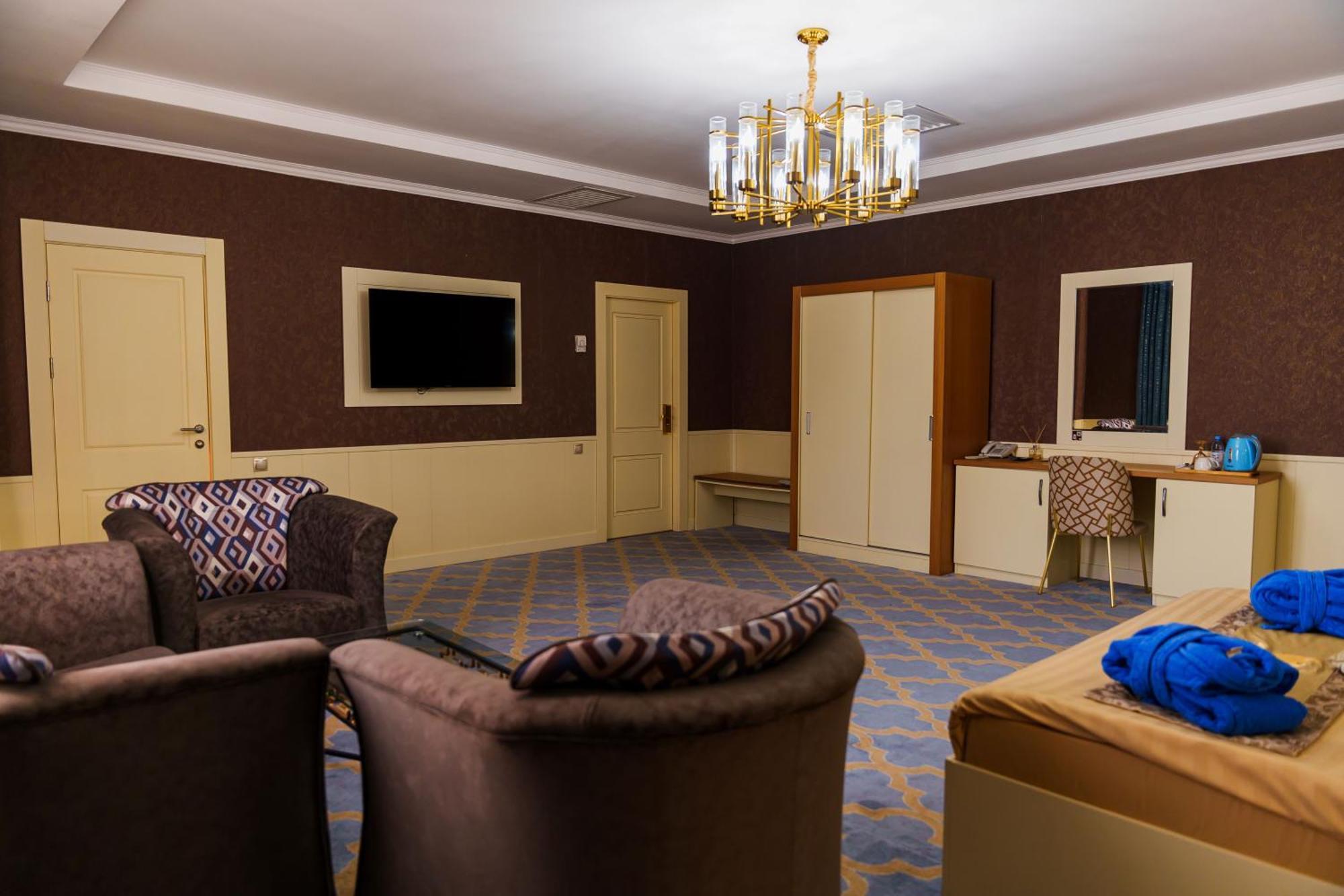 Almaty Grand Erbil Hotel Dış mekan fotoğraf